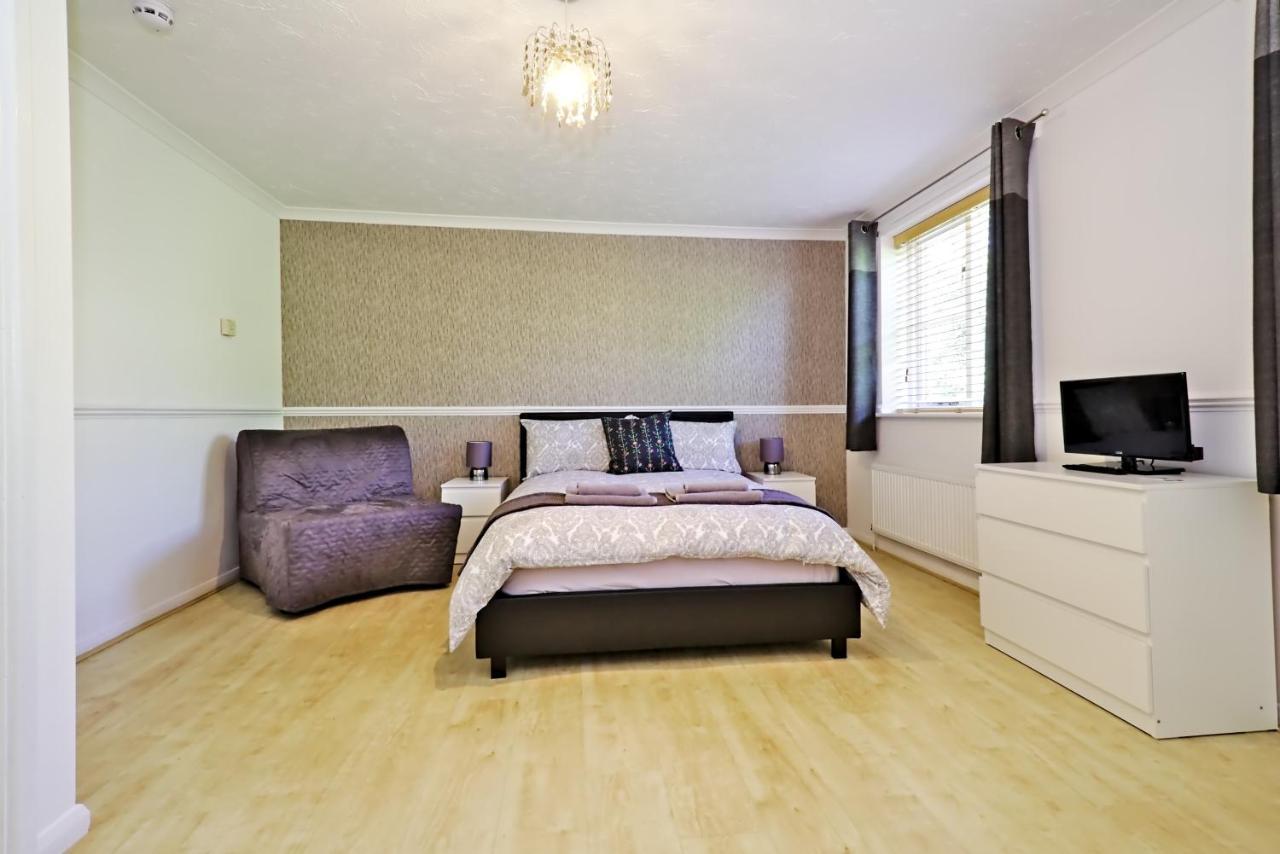 Harlinger Lodge Annexe London Kültér fotó