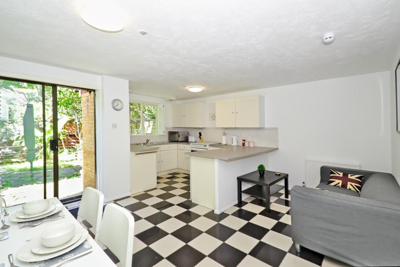 Harlinger Lodge Annexe London Kültér fotó